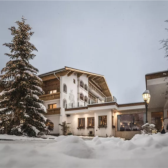 weihnachtliche-wohlfuehltage-peternhof-koessen-1